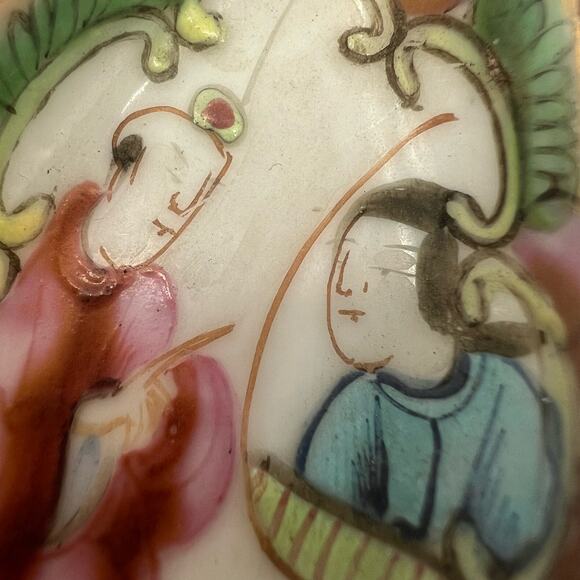 Antique Chinese Export 19th Century Famille Rose Medallion Ceramic Soup Spoon - Picture 5 of 10